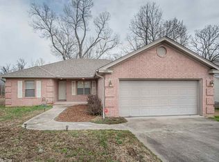 1404 Bobbitt Ln, Sherwood, AR 72120