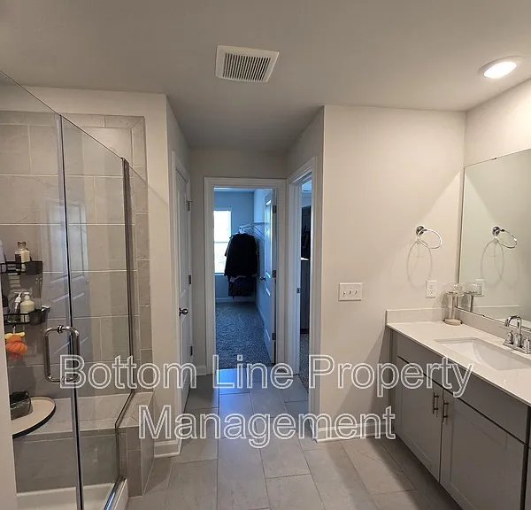 1221 Colgher St — Photo 40