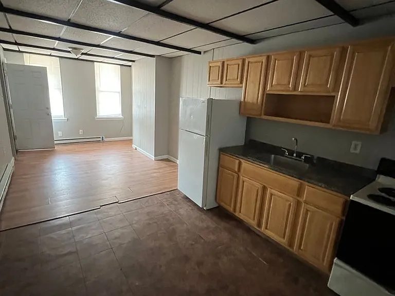 1937 E Cambria Street — Photo 1
