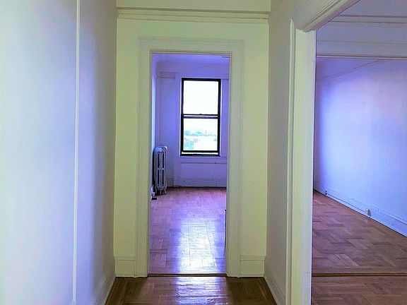 3rd image of 409 Edgecombe Ave APT 13E