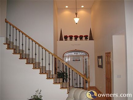 Foyer/Stairs leading upstairs
