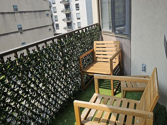 2nd image of 75 Union St #2