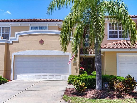 5th image of 220 Valencia Cir