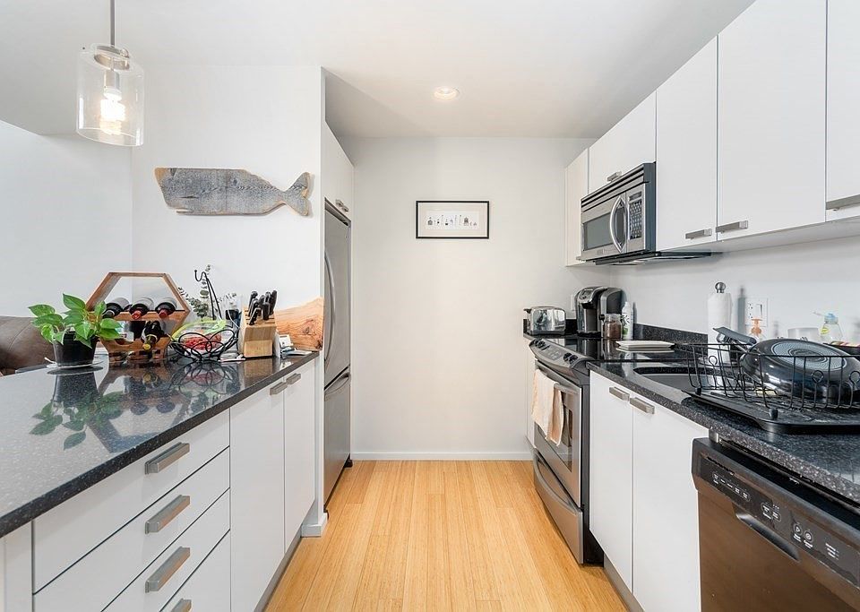 1 Earhart St Apartment Rentals Cambridge, MA Zillow