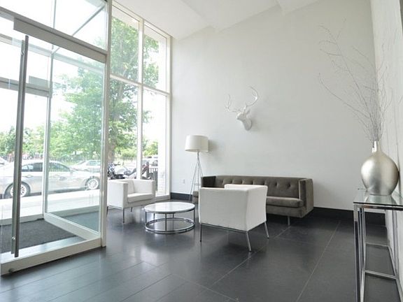 4th image of 276 Suydam St APT 2C