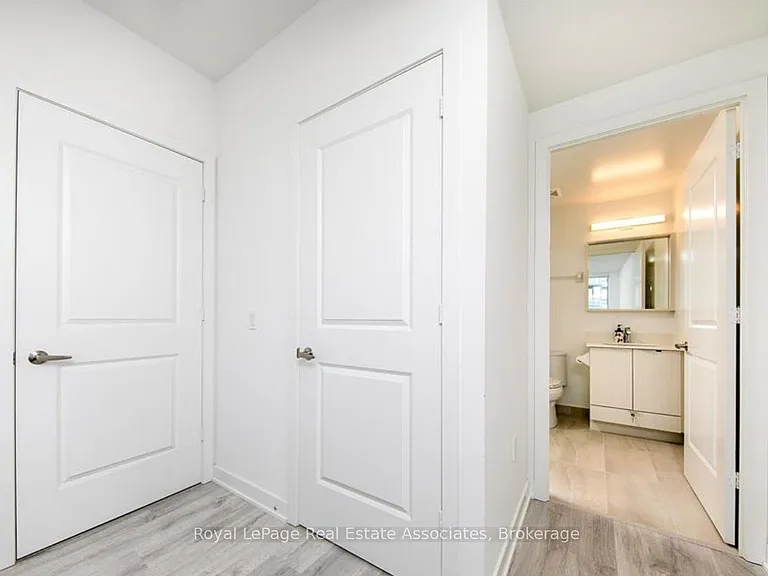 4675 Metcalfe Ave #606 — Photo 19