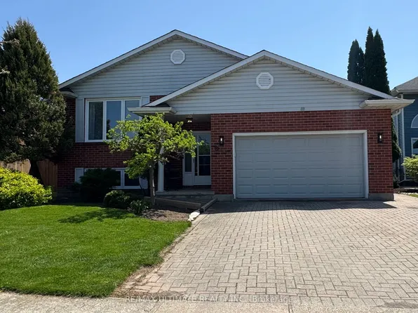 12 Stoney Brook Cres, Saint Catharines, ON L2S 3J3