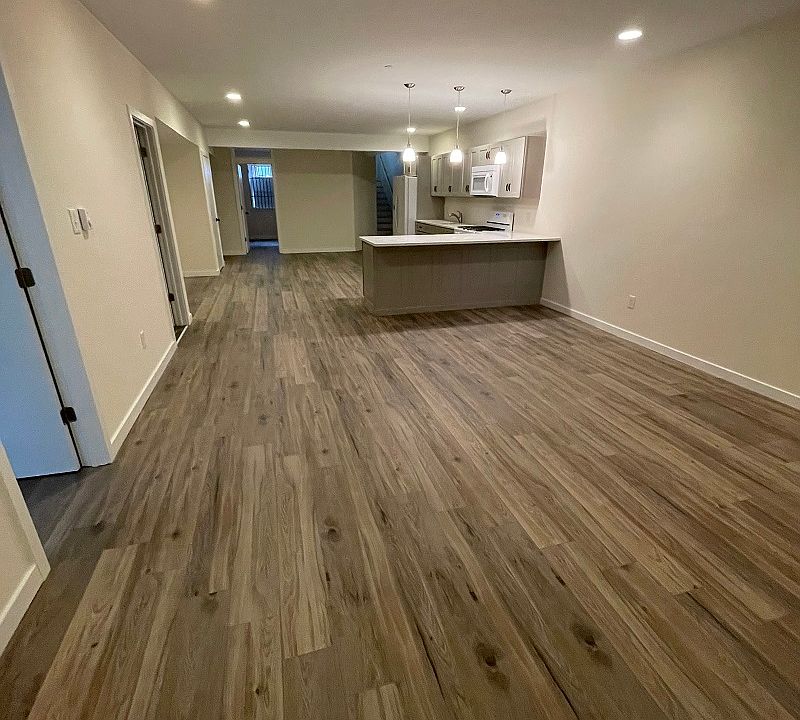1317-19-n-franklin-st-basement-unit-2