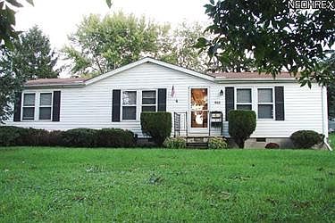 1st image of 625 Diamond Cir