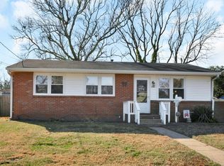 2920 Mattox Dr, Chesapeake, VA 23325