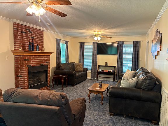 5th image of 162 Bayside Dr