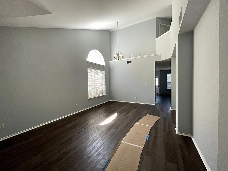 3621 Bratton Heights Dr — Photo 2