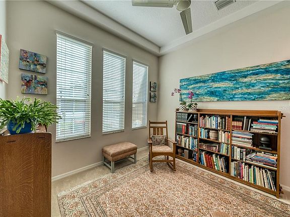3rd image of 7321 Wild Oak Ln