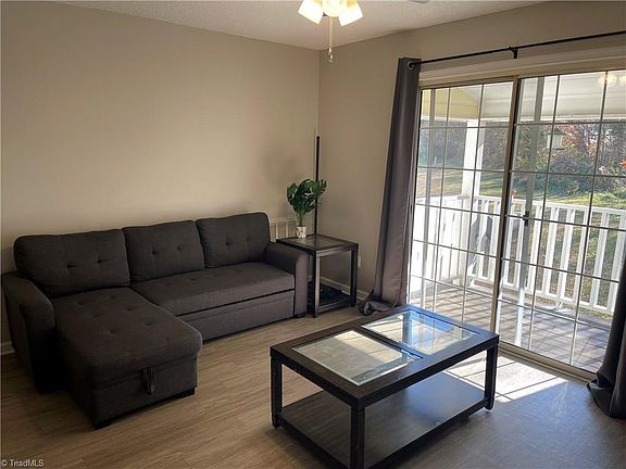 4th image of 517 Mystic Dr APT F