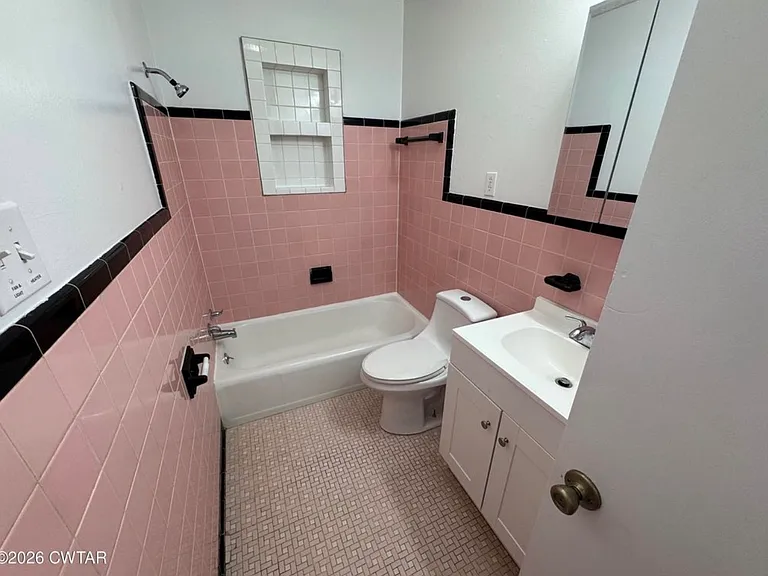 1141 Hollywood Dr #1141 — Photo 13