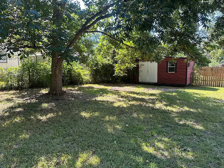352 Henson Dr — Photo 38