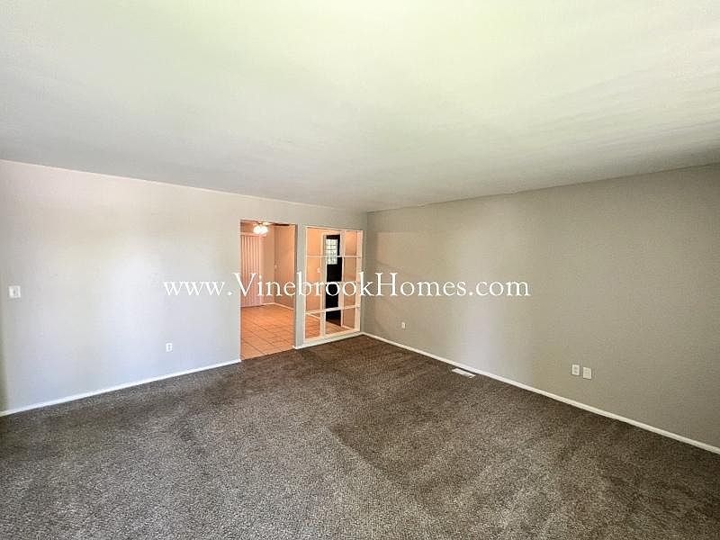 1st image of 1422 Blairwood Ave