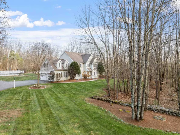 11 Whittier Drive, Bow, NH 03304