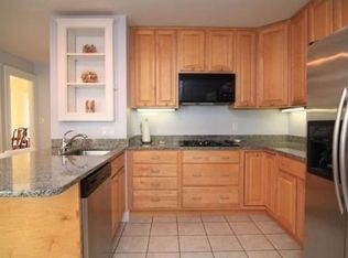 27 Saint Clements Rd FLOOR 1, Medford, MA 02155