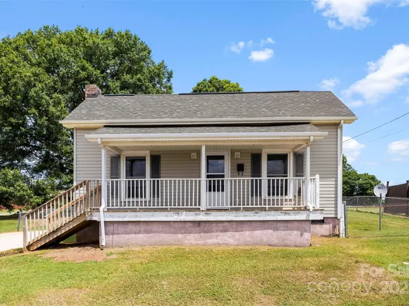 107 Ervin St, Belmont, NC 28012