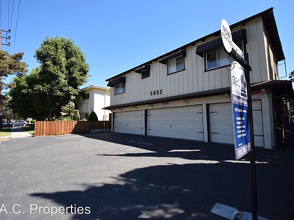 2nd image of 5852 Hazeltine Ave APT 1
