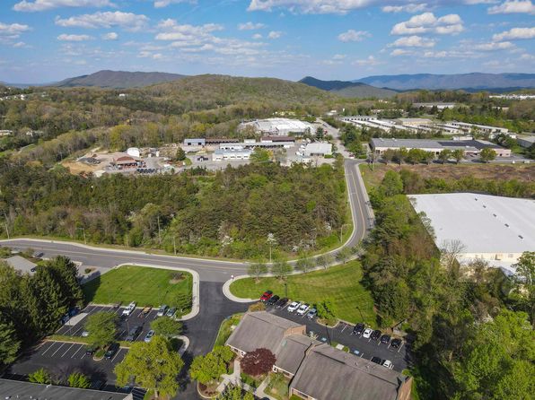 Professional Park Dr, Blacksburg, VA 24060