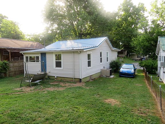 Metal roof put on in 2015