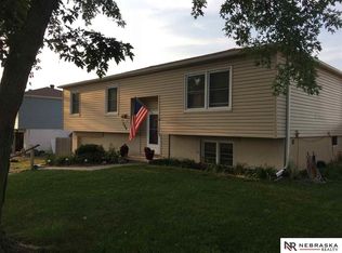 260 Platteview Dr, Springfield, NE 68059