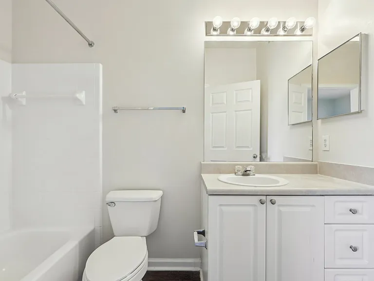 Step into this bright bathroom oasis, featuring modern elegance and functionality. Step into this bright bathroom oasis, featuring modern elegance and functionality.