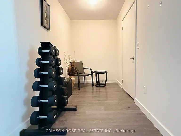 210 Sabina Dr #404 — Photo 12