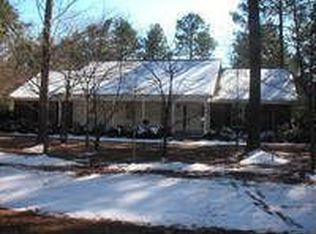 611 Wildwood Rd, Aberdeen, NC 28315