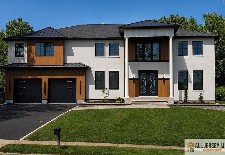 1st image of 529 Wood Ave