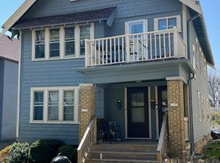 2153 N 63rd St, Wauwatosa, WI 53213