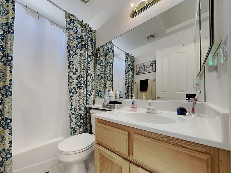 2892 Daytona Ave — Photo 23