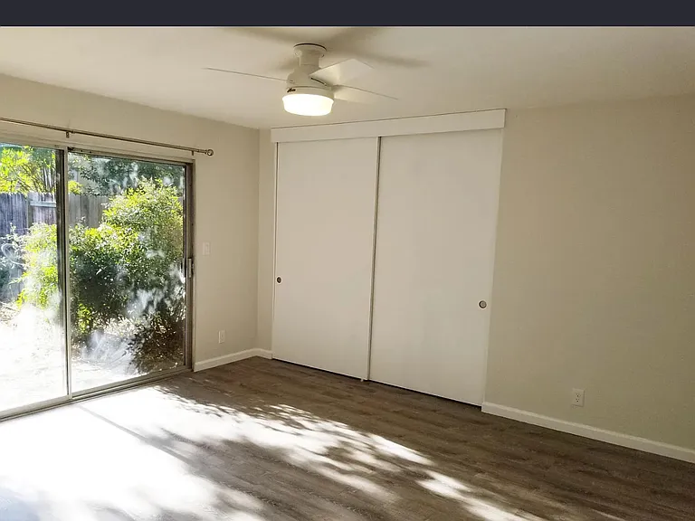 219 La Vida Way — Photo 13