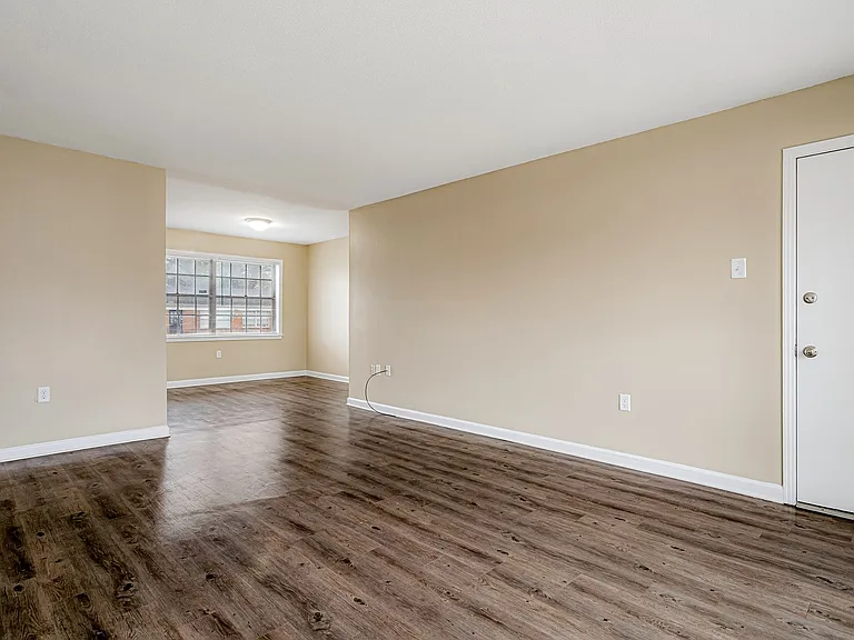 Sherwood Flats — Photo 39