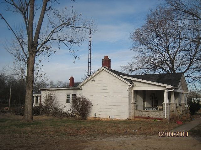 2nd image of 541 Richpond Rockfield Rd