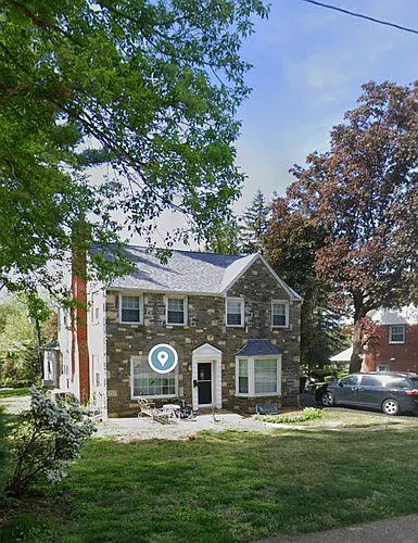 124 Kingston Rd Photo 1 124 Kingston Rd Photo 1