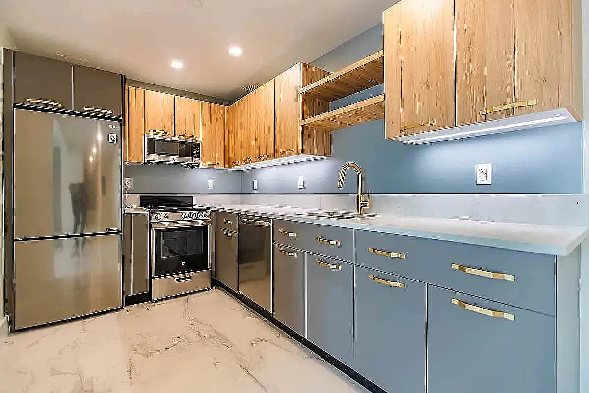 1801 Broadway — Photo 3