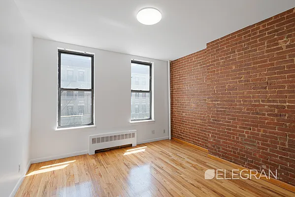 Rented by (Legacy) Elegran | media 15