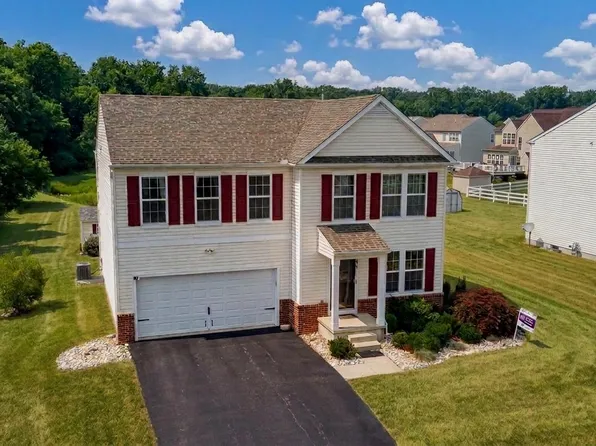 232 W Pembrooke Dr, Smyrna, DE 19977
