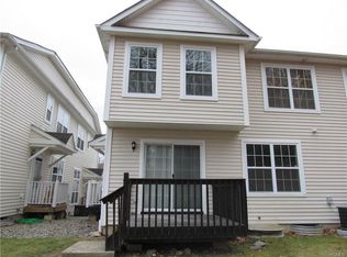 68 Jordan Ln, Middletown, NY 10940