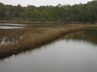 Crow Hill Rd, Beaufort, NC 28516