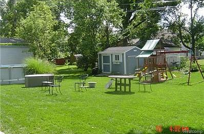 5th image of 395 Hauxwell Dr