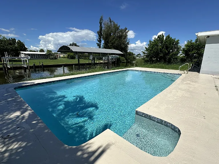 835 Conreid Dr NE — Photo 34