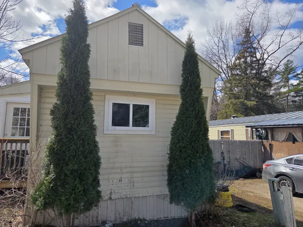 67 Nashville Rd, Shelburne, VT 05482