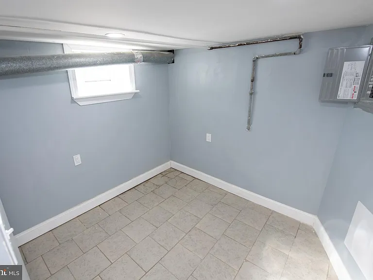 606 Green St — Photo 27
