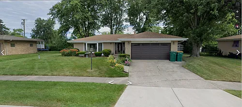 530 E 53rd Ct Photo 1