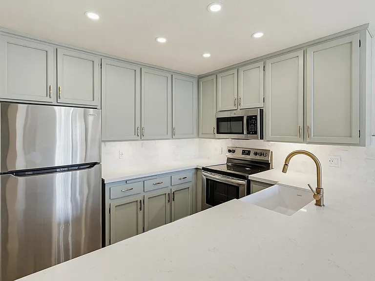 270 Dahlia Ave #9-1 — Photo 5