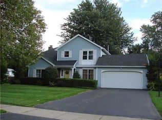 67 Berchman Dr, Rochester, NY 14626